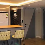 The Sisli Pp Beijng And Noodle House Hotel